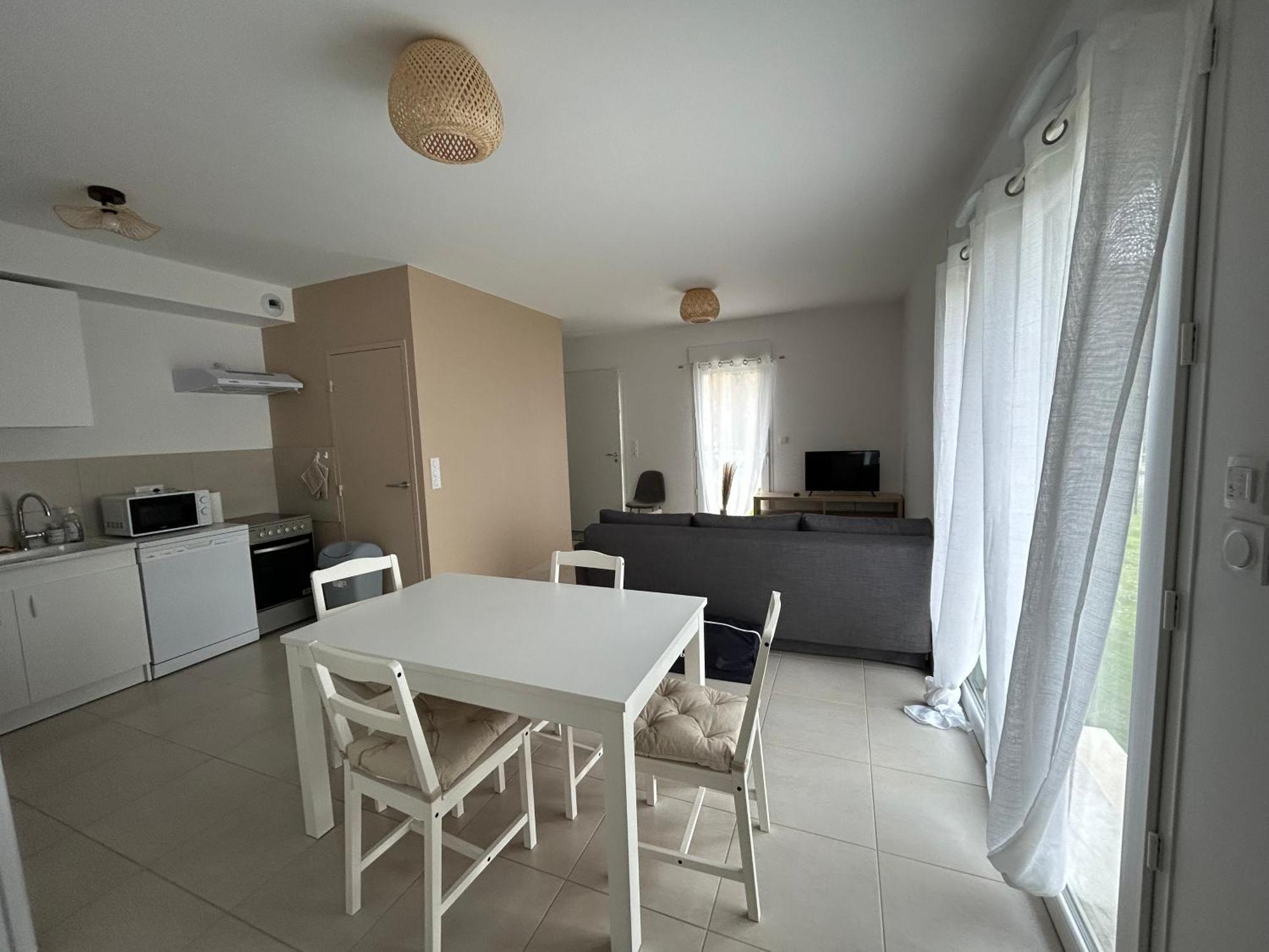 Appartement Avec Jardin Chateauneuf-de-Galaure Экстерьер фото